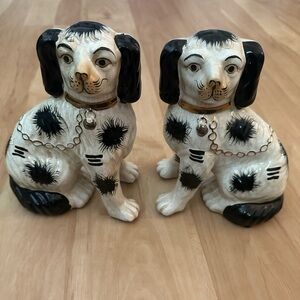 Saunders 8" Staffordshire Dog Pair